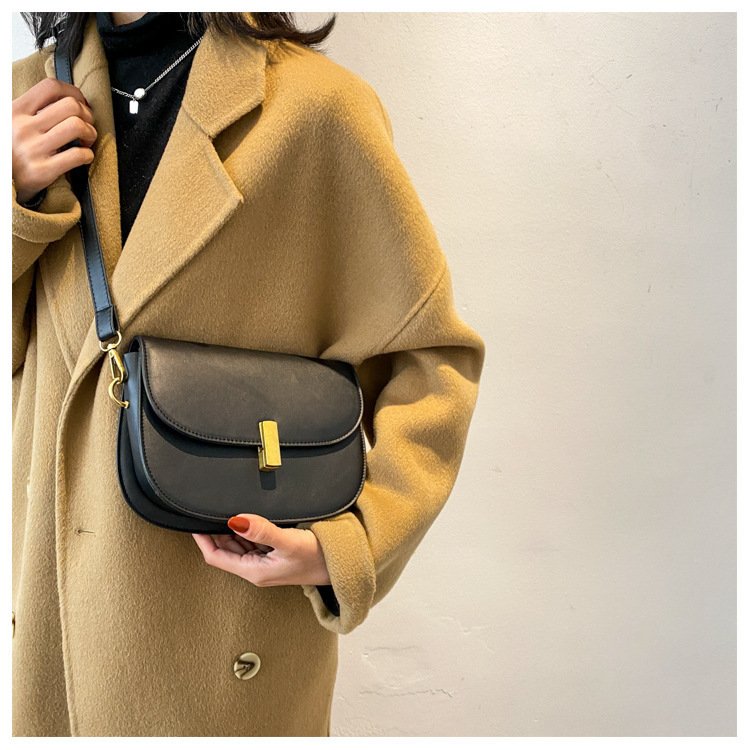Cross body - Image 2
